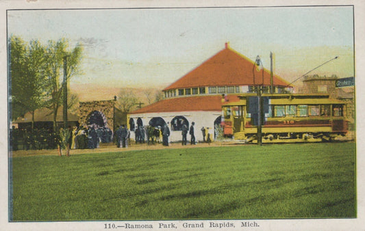 110 Ramona Park Grand Rapids Michigan MI Mich Postcard