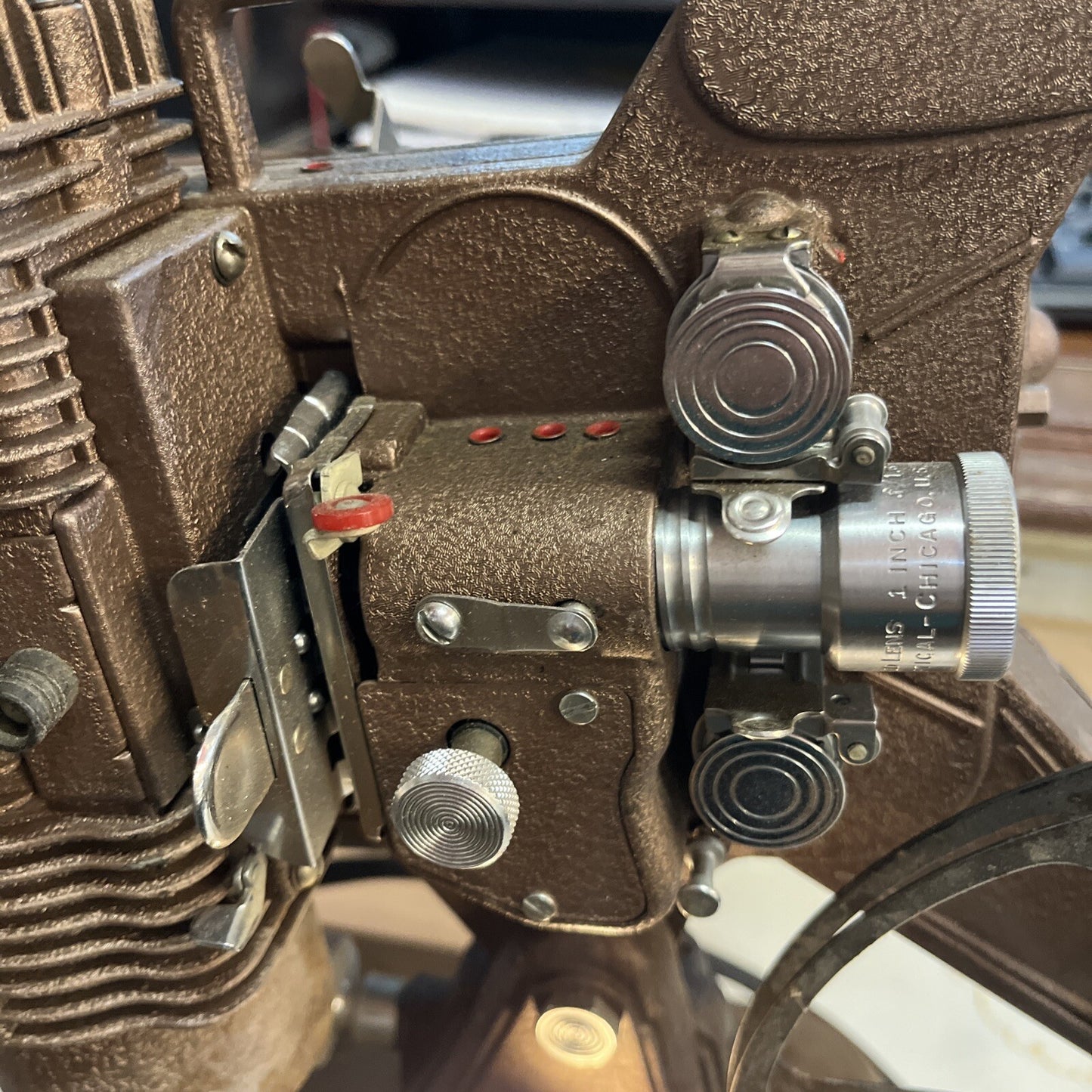 MOVIE PROJECTOR (KEYSTONE) works! ~BEAUTIFULLY DESIGNED  Regal K109 8mm