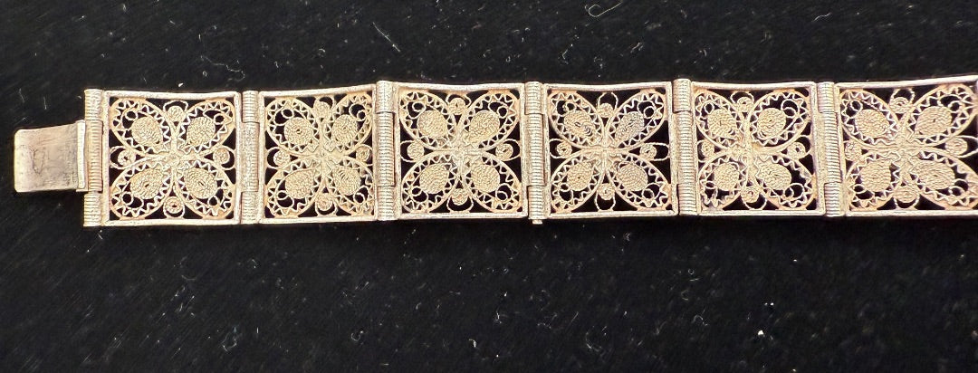 Sterling Filagree Coral Bracelet