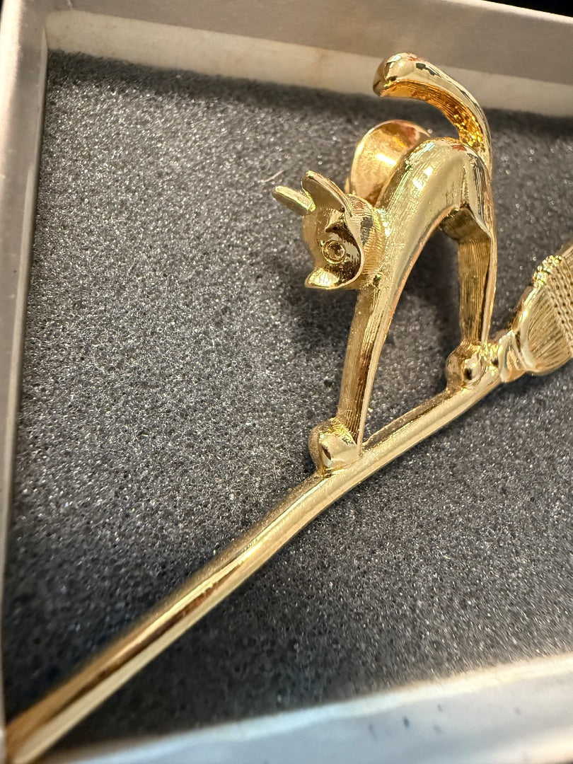 vintage Cat on a Broom Halloween brooch