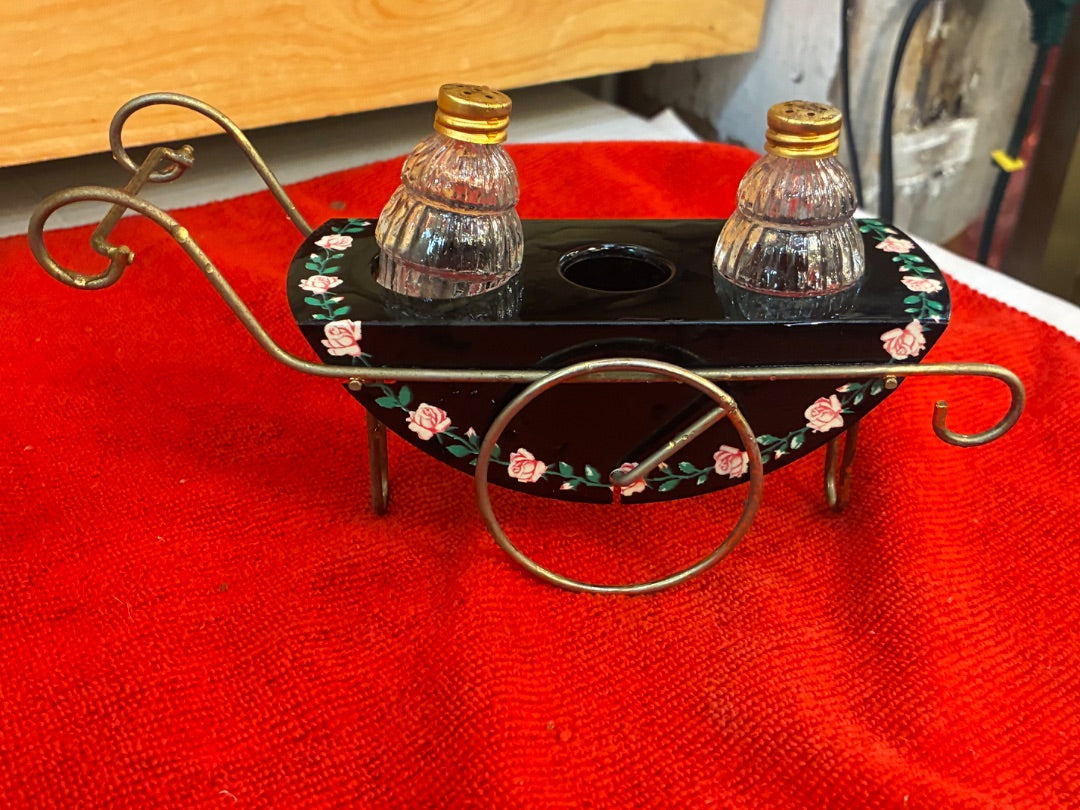 Tea cart and shakers