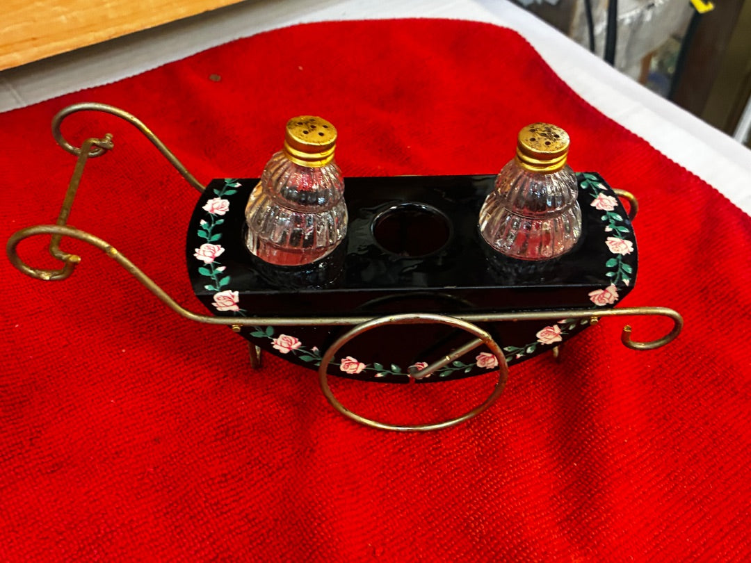 Tea cart and shakers
