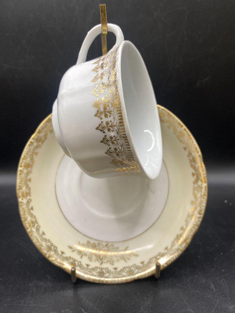 Teacup and saucer