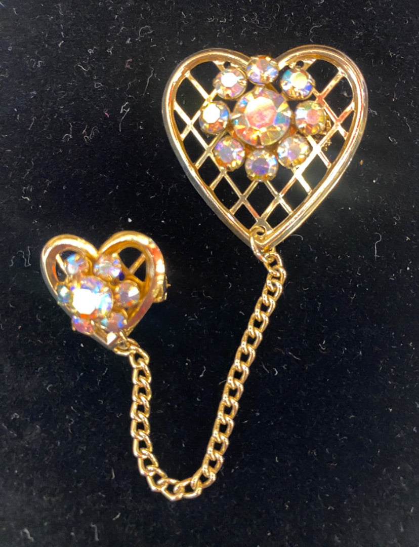 Vintage Avon Heart Brooch Gold Toned Dbl