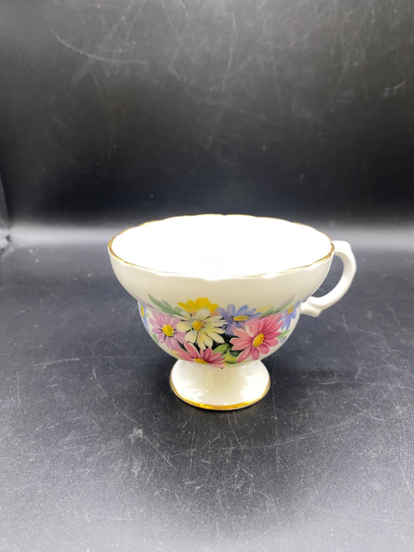 Teacup & Saucer