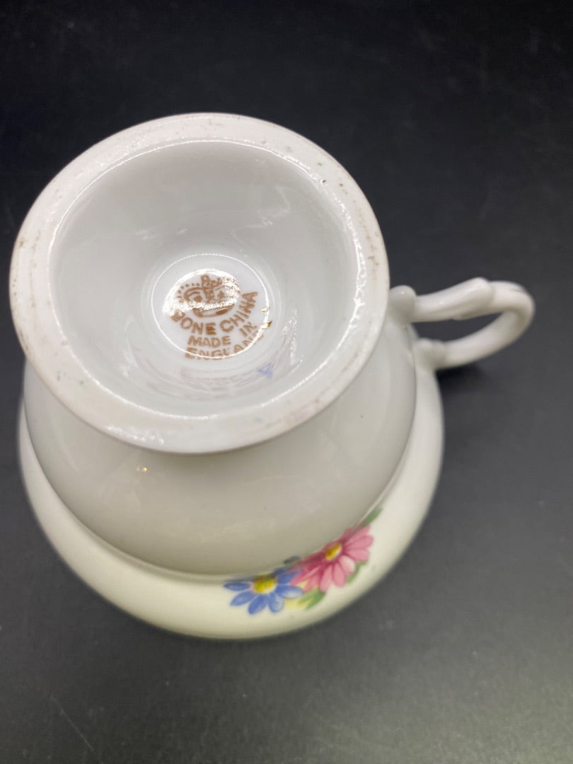 Teacup & Saucer