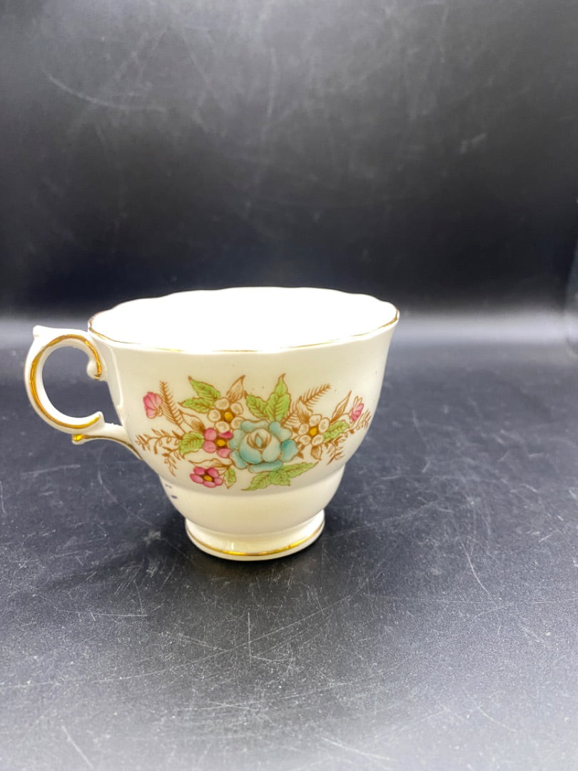 Tea cup & saucer