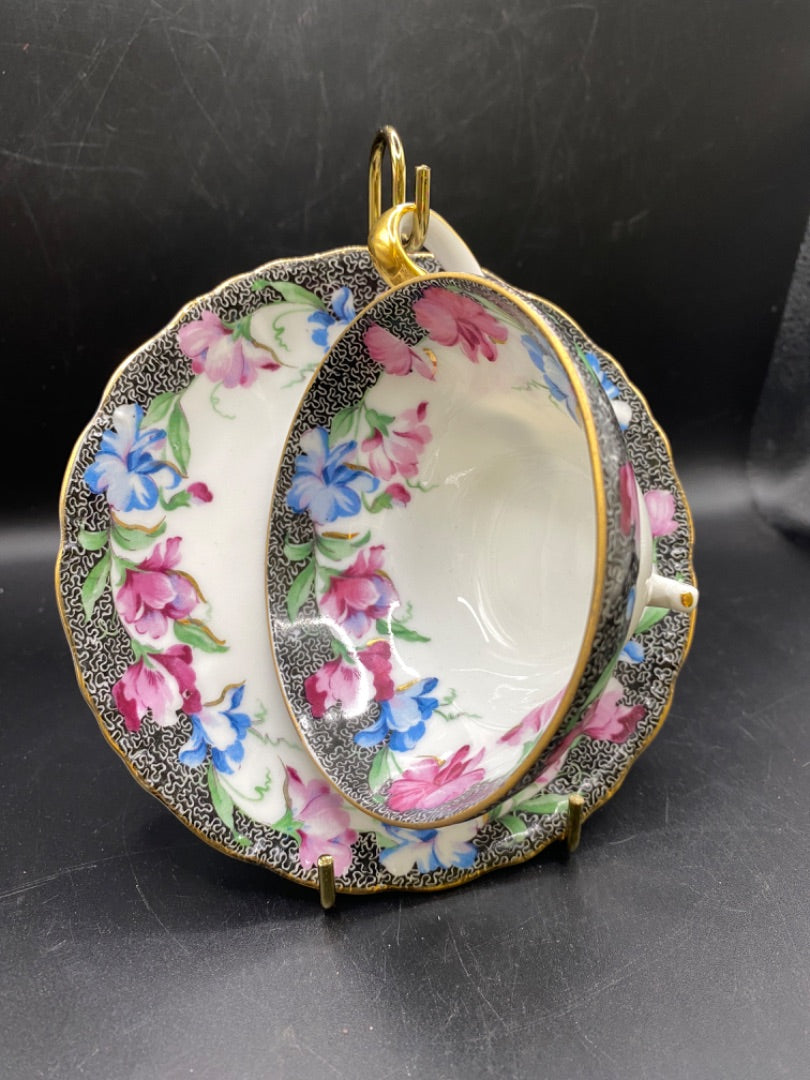 Teacup & Saucer