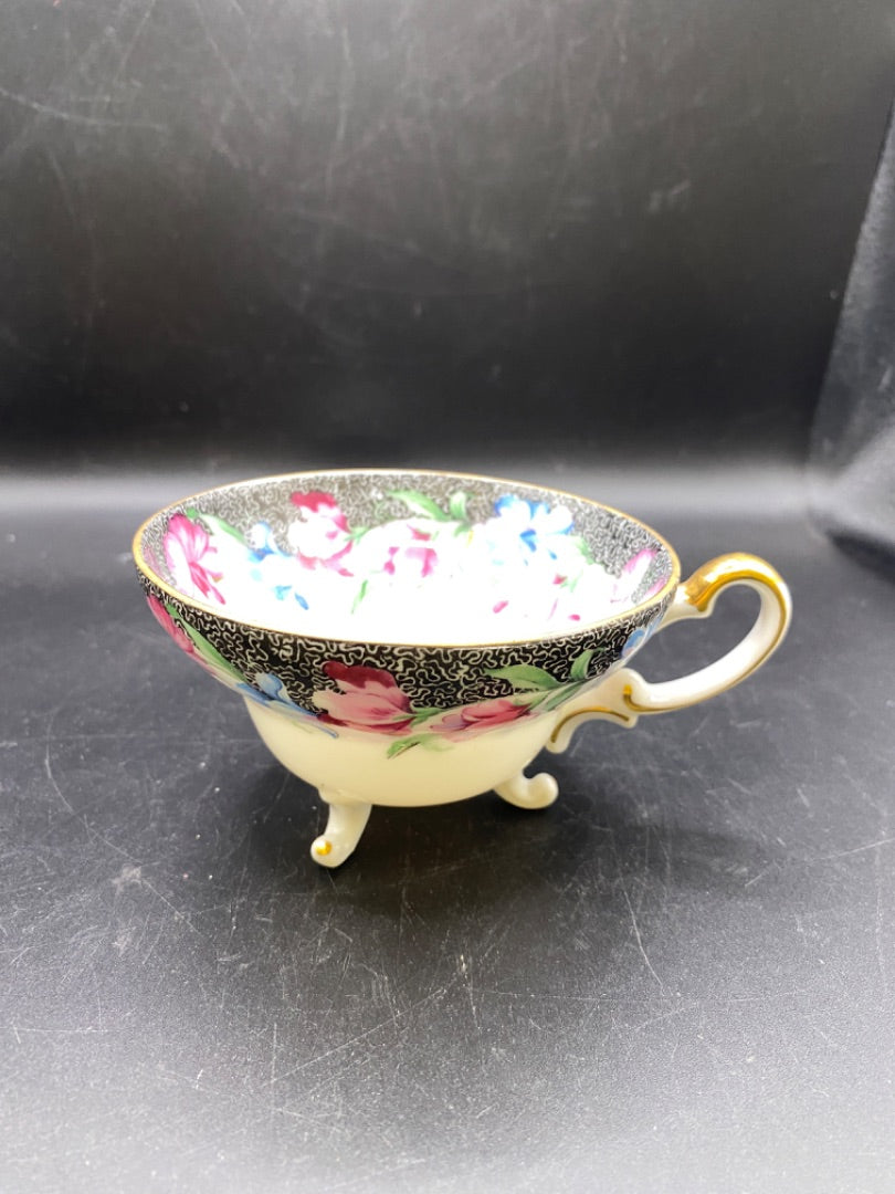 Teacup & Saucer