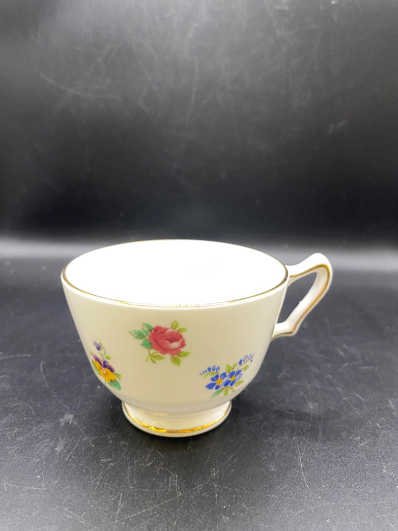 Teacup & Saucer