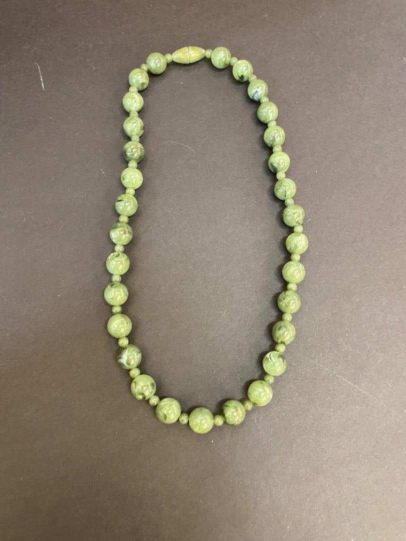 Green Bead Necklace