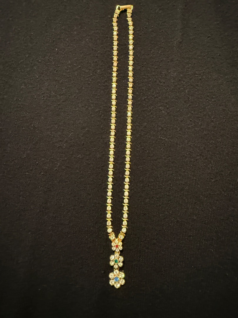 Vtg Avon Rhinestone flowers