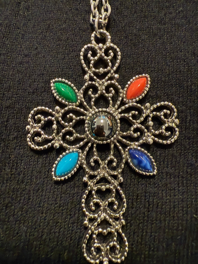 1972 Avon Filigree Cross