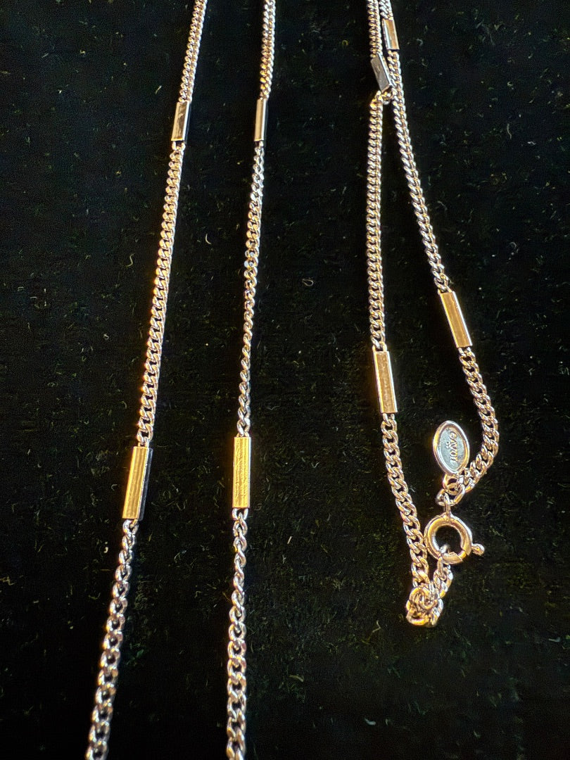 Avon Chainfall Necklace