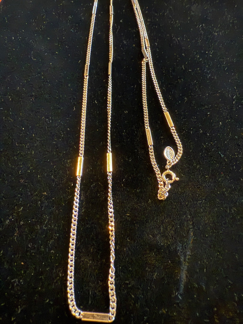 Avon Chainfall Necklace