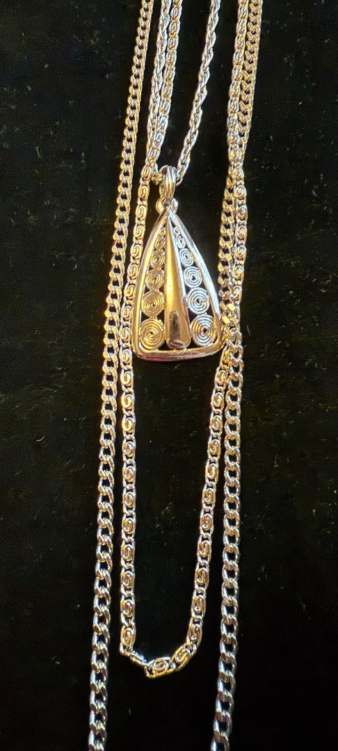 3 Strand Avon Silver toned Necklace