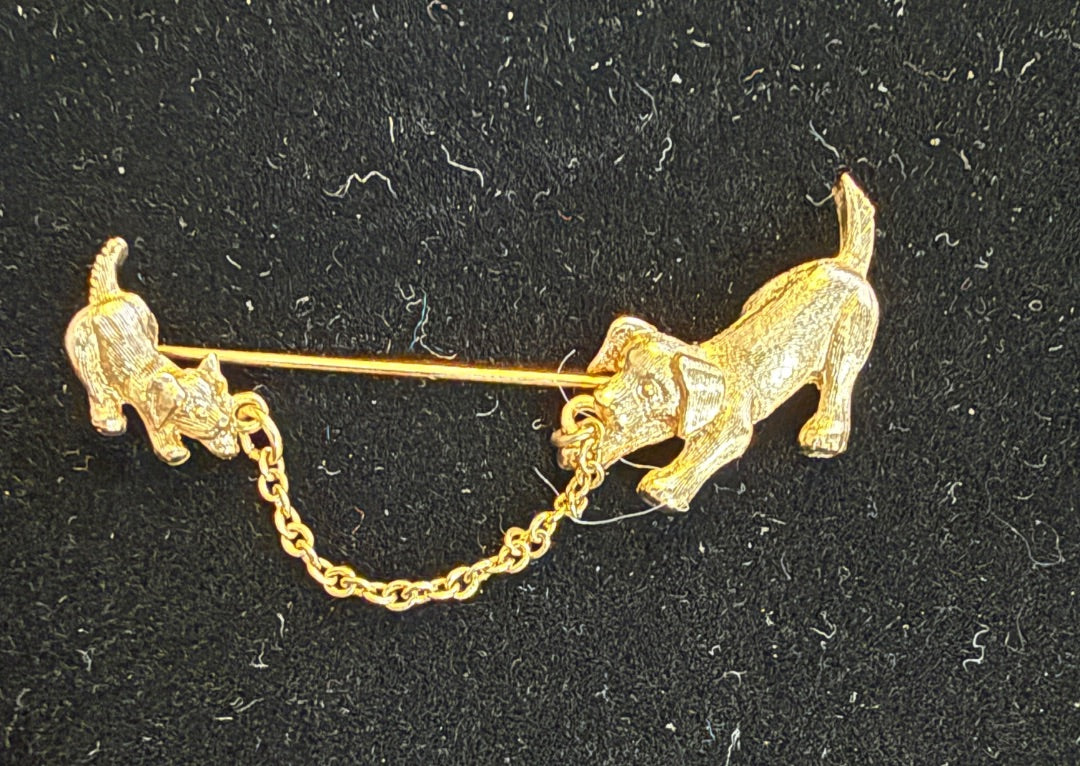 Do Puppies Brooch / Pin