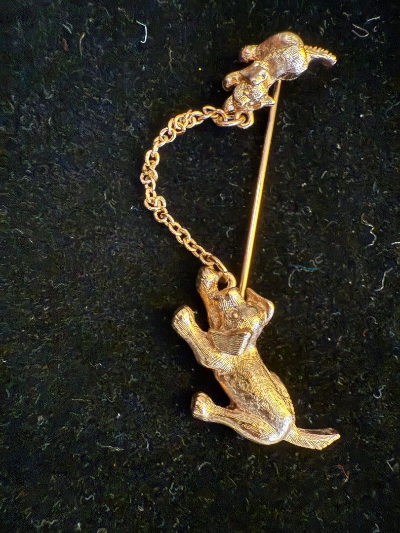 Do Puppies Brooch / Pin