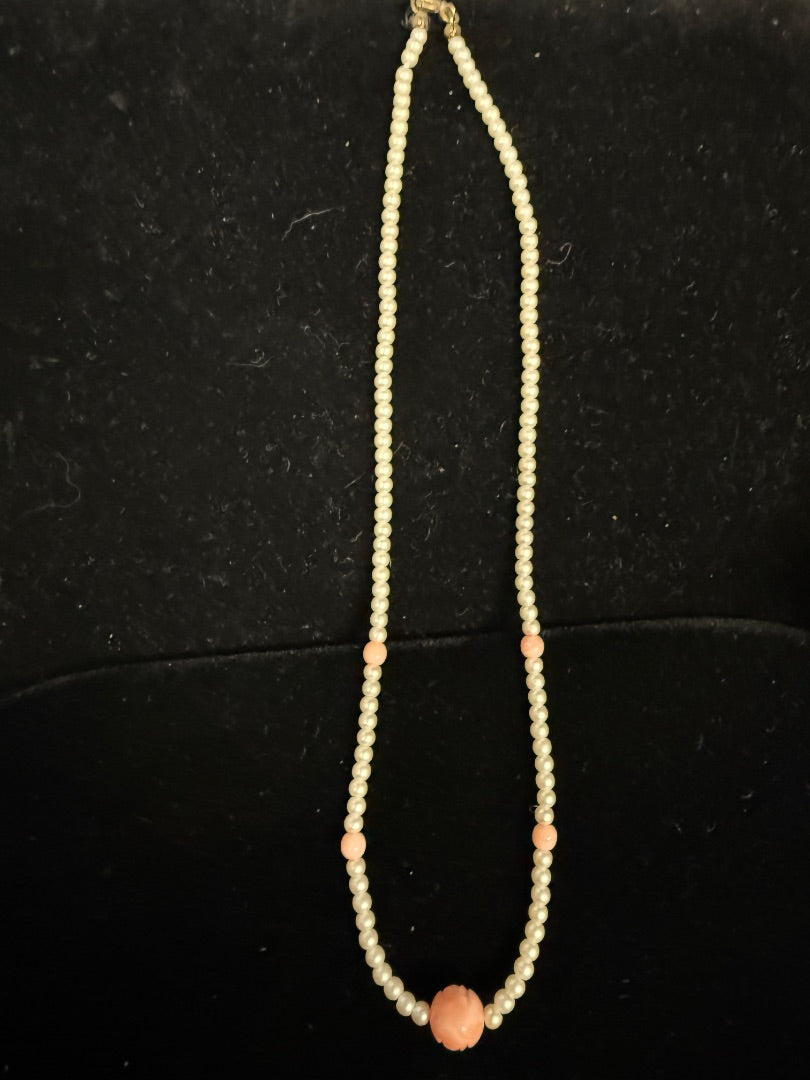 Child's 1983 Vtg Avon Pearl Necklace