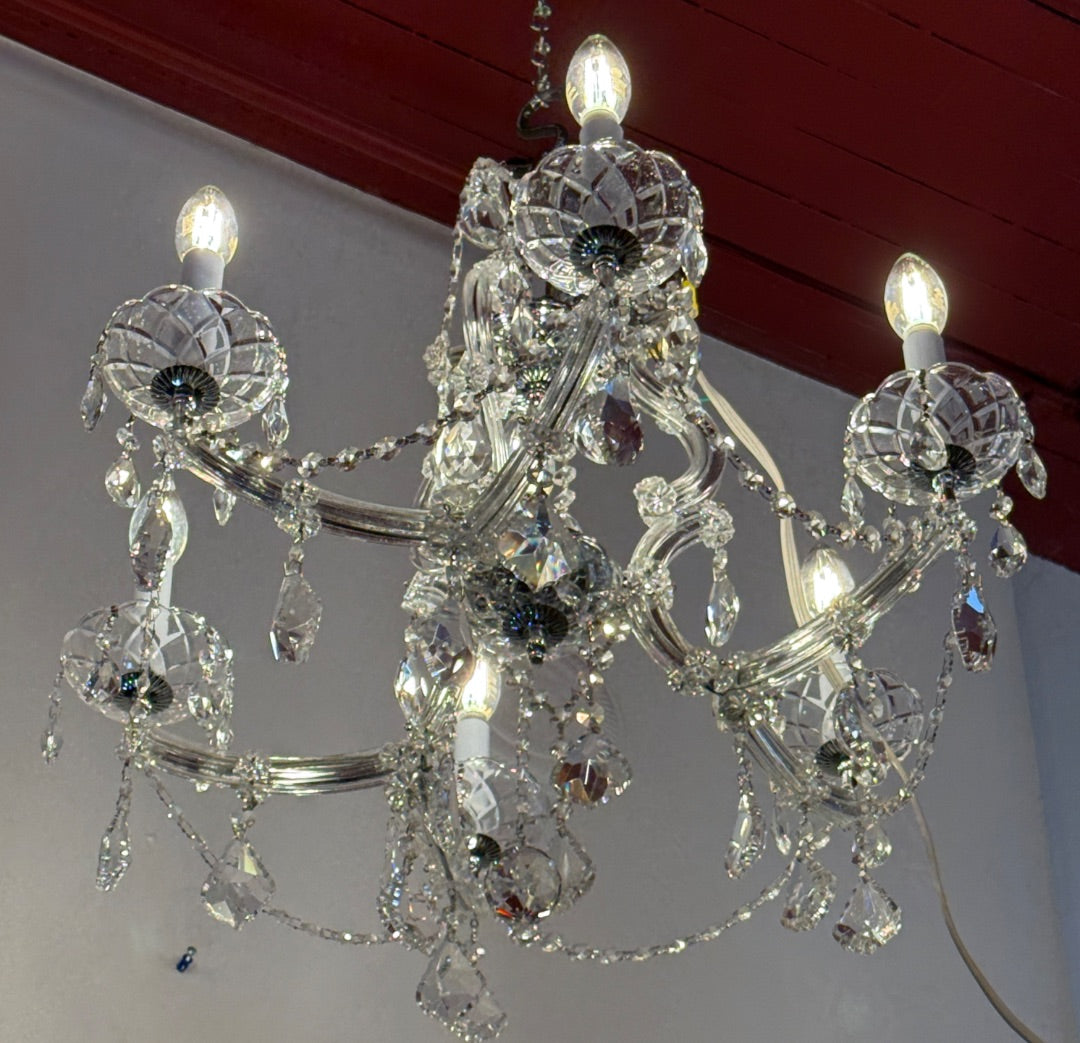 6 Light small Maria Theresa