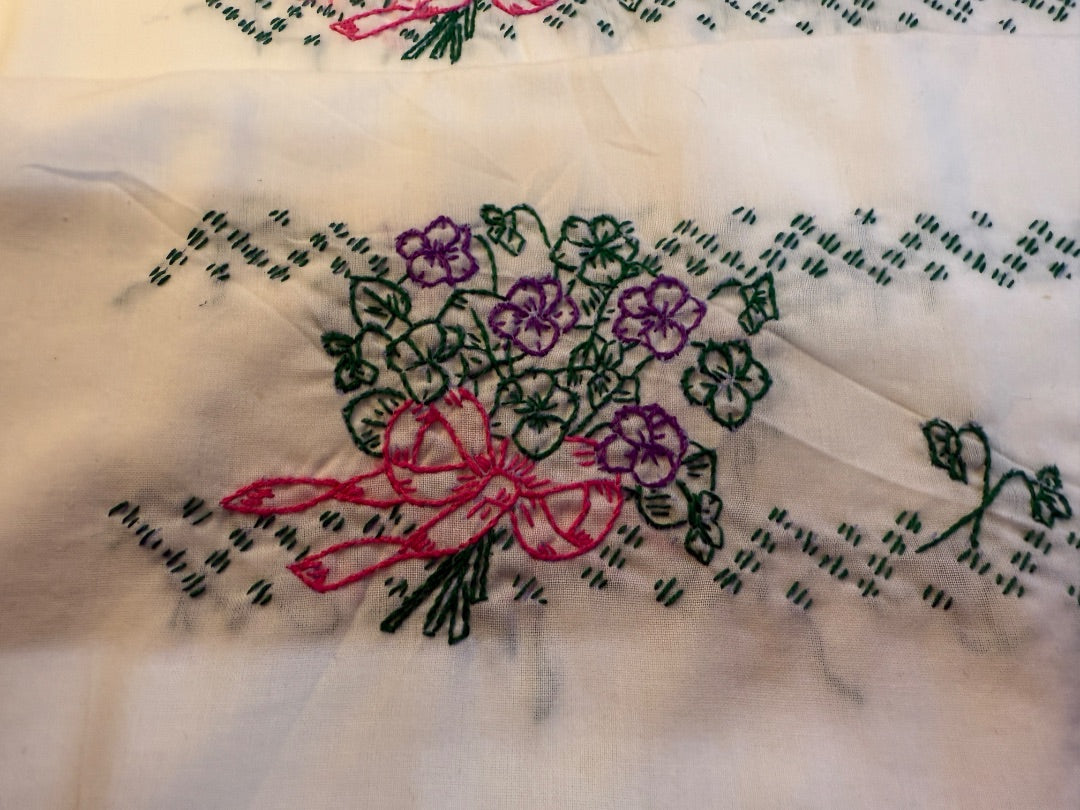 Vtg Embroidered Pillow Cases Green Pink ribbon