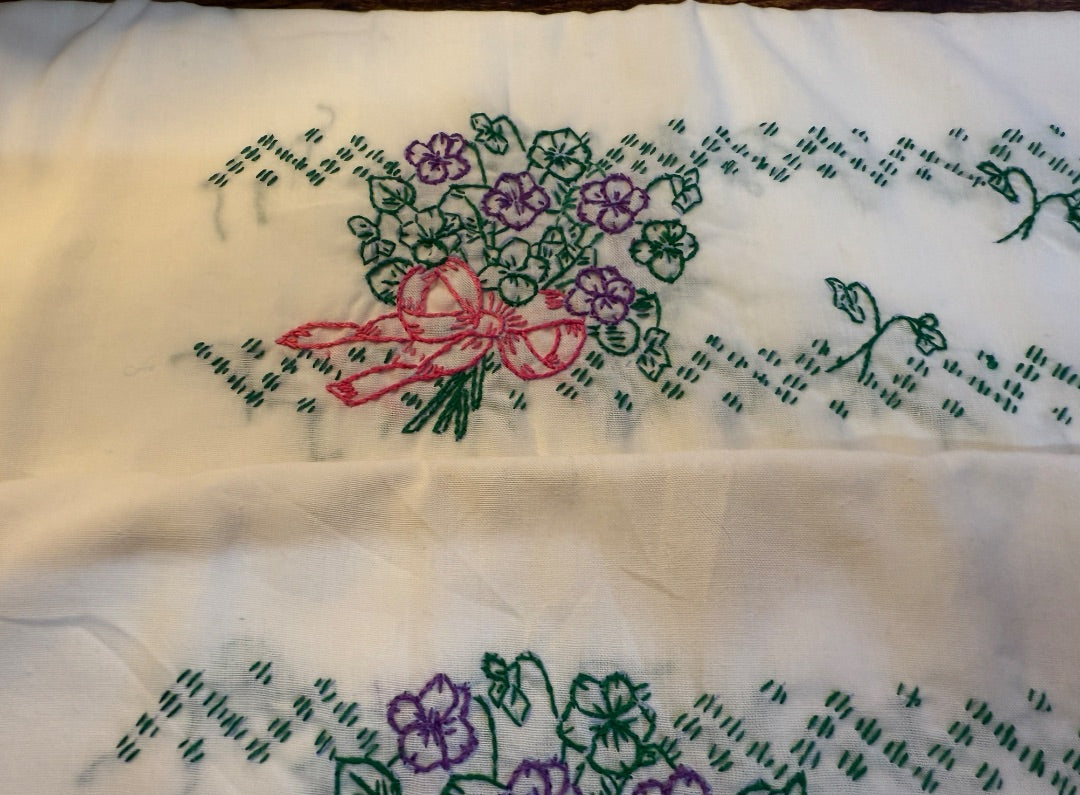 Vtg Embroidered Pillow Cases Green Pink ribbon