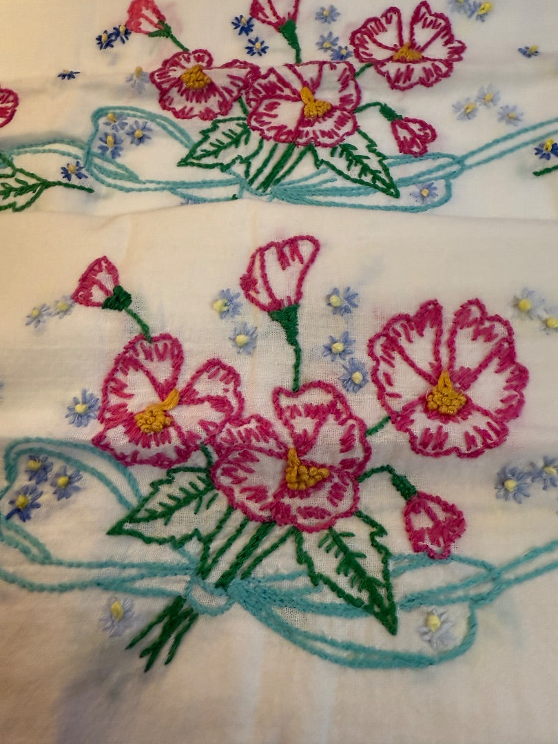 Vtg Embroidered Pillow Cases  Yellow Flowers Pink Flowers Blue Trim