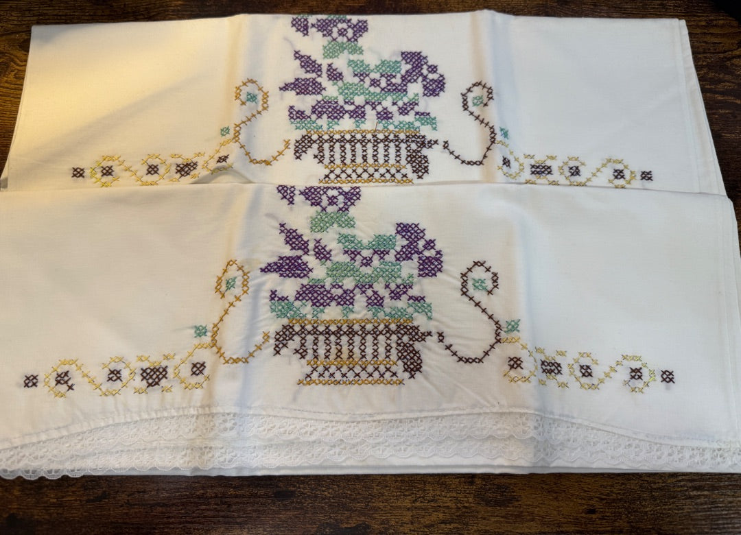 Vtg Embroidered Pillow Cases Purple Flower Basket