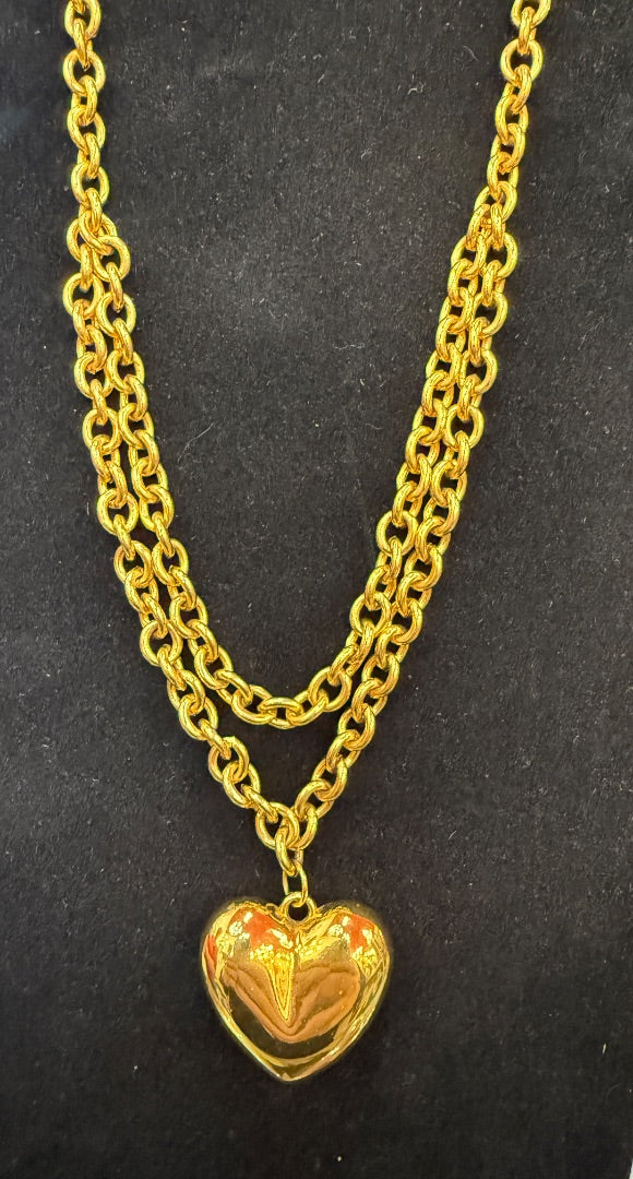 1993 Gold Avon Heart Necklace