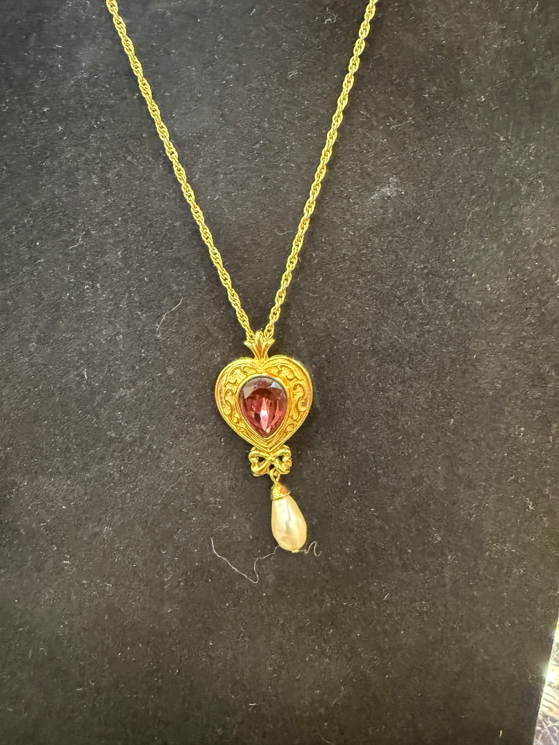 Vtg Avon Amethyst Heart Necklace