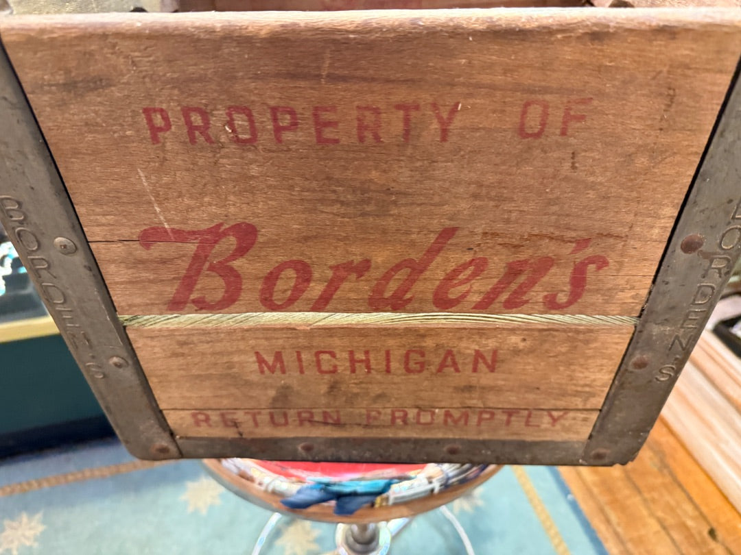 Bordens Wood Crate Dairy