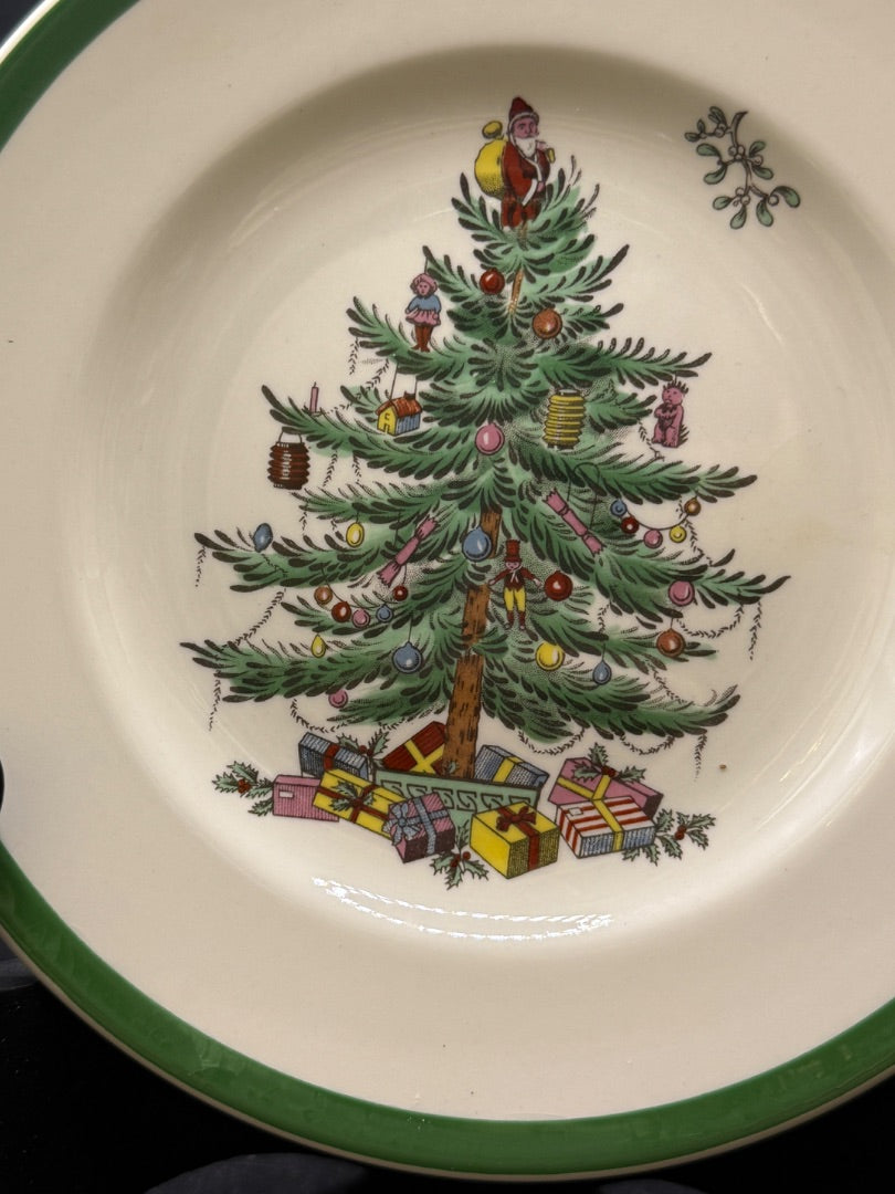 Spode Christmas Tree .5" Bread Plate