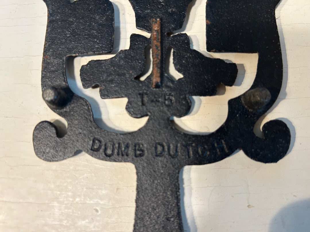 Wilton cast iron Trivet / hot pad