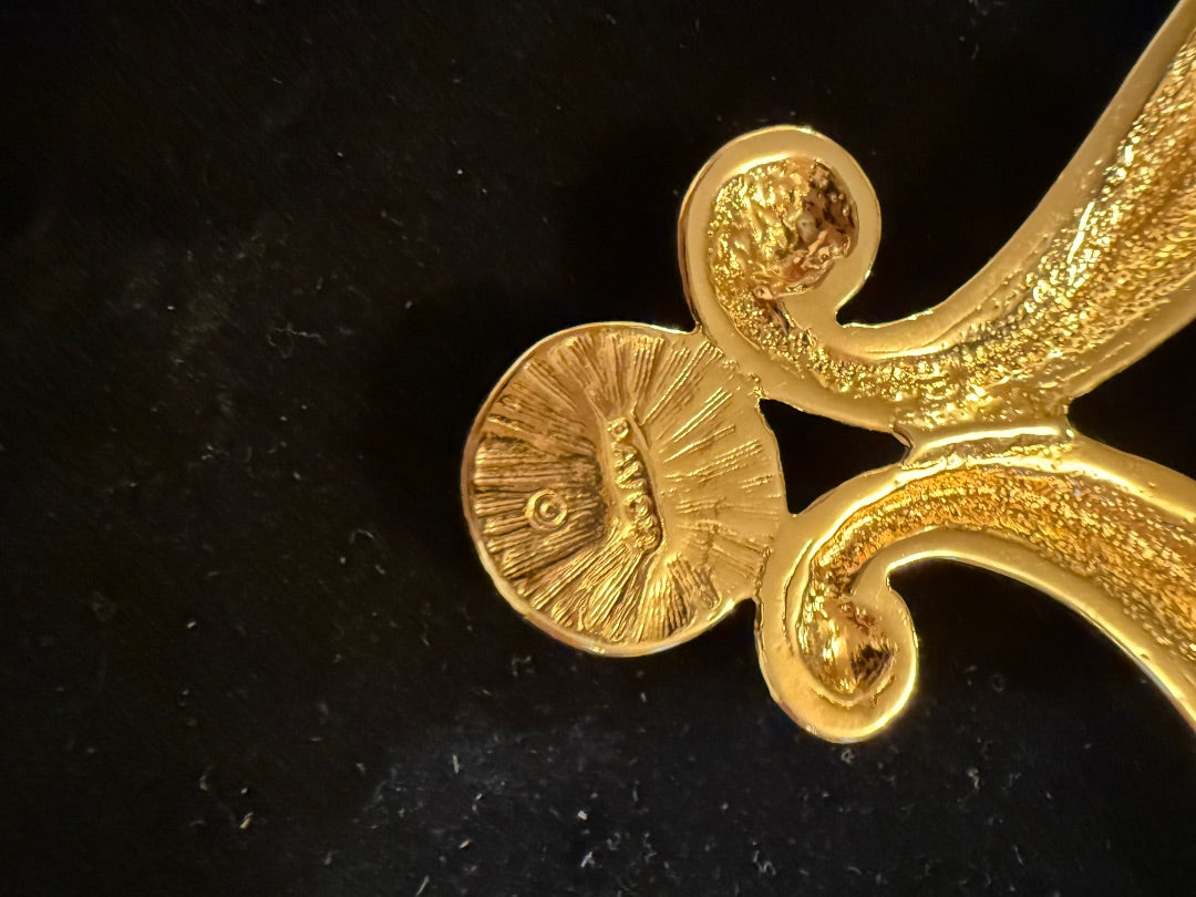 AVON Heart Brooch