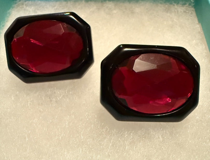 Vintage AVON Resin Red Clip Earrings
