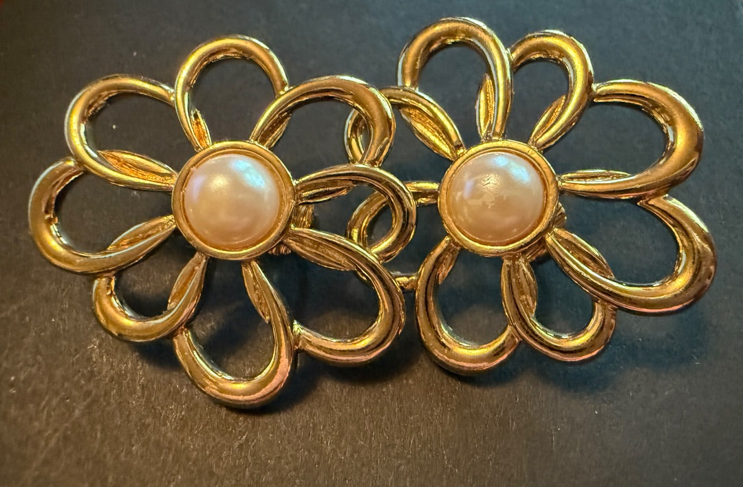 Pearl Flower Clip Earrings