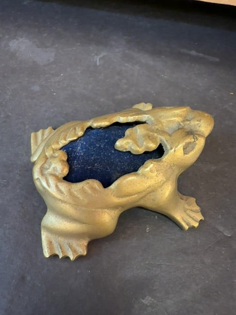 Ardault brass frog
