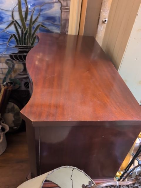 1940s dresser mahogany veneer