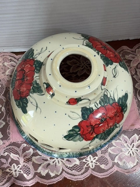 Polish pottery