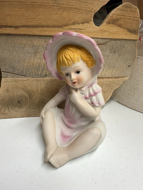 Figurines