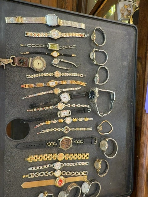 Vintage watch lot