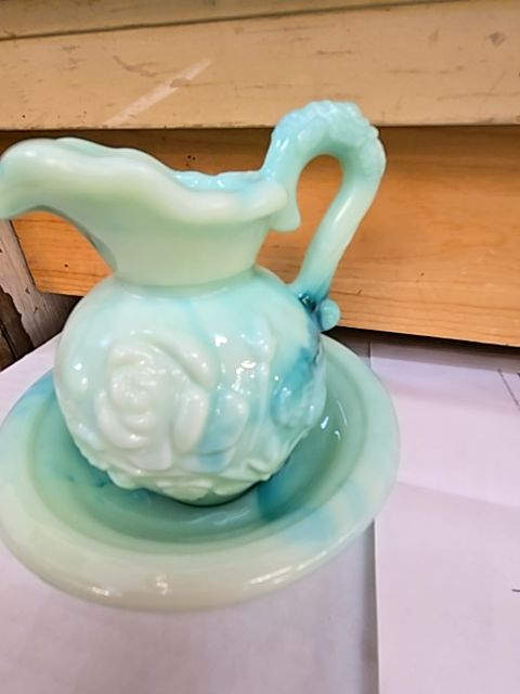Victorian Stlye Pitcher & Bowl