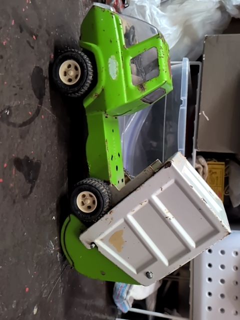 Tonka garbage truck as is