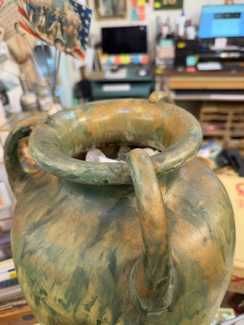 Large vase 19”