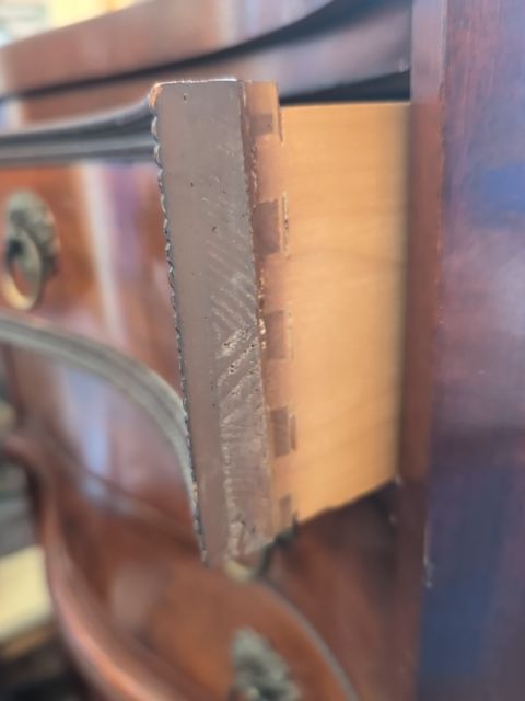 1940s dresser mahogany veneer