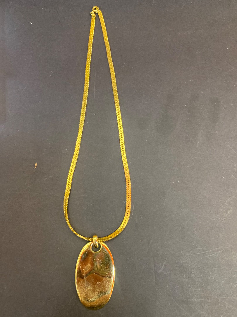 Plain gold plated pendant on chain necklace
