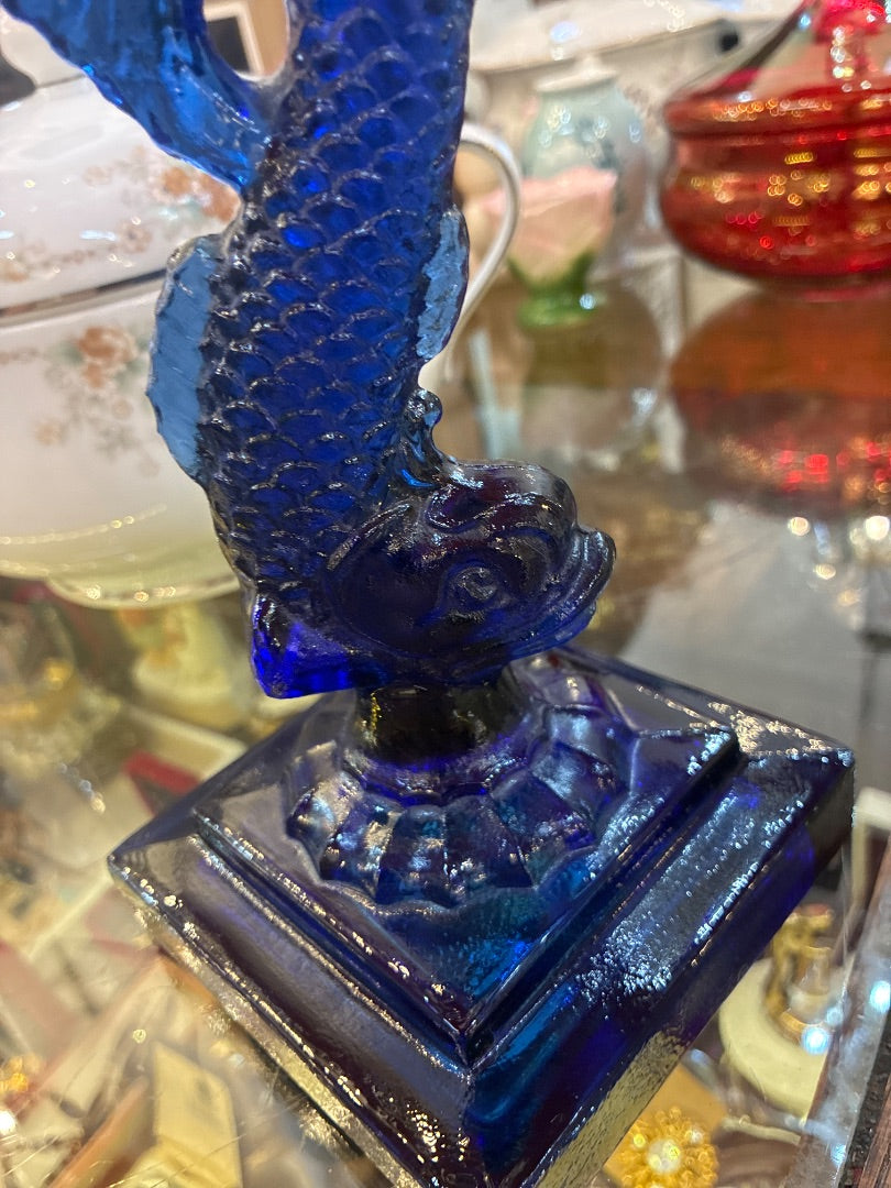 Fish candle holder