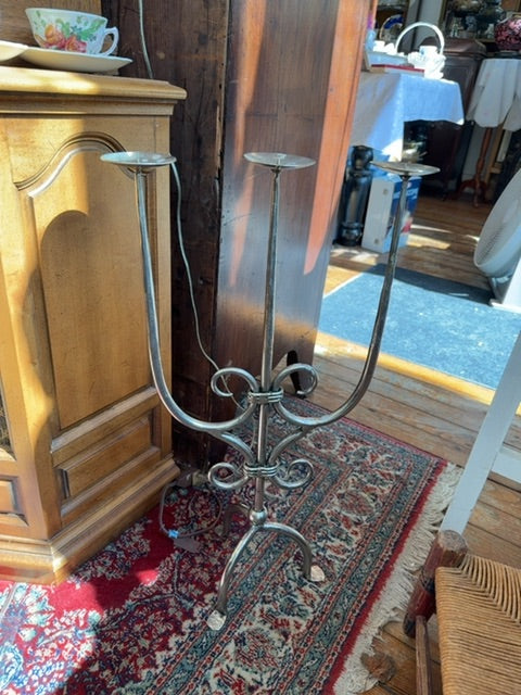 Lg candle holder