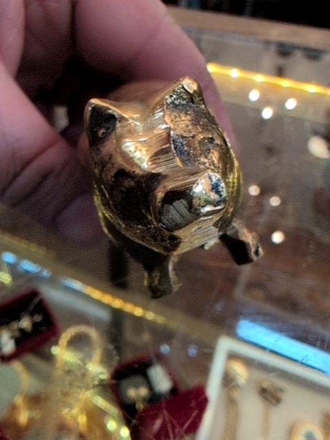 Cast brass hog