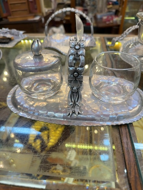 Hammered condiment